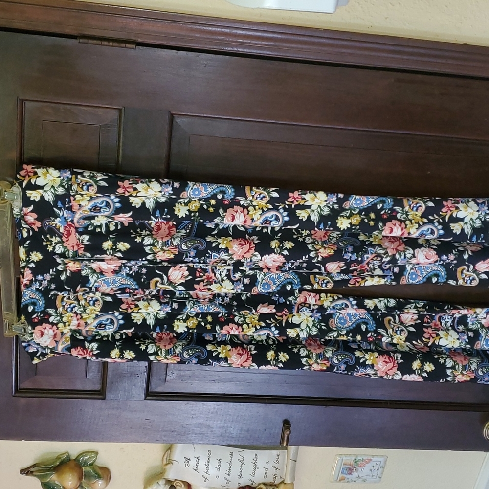 #23 Floral Pants